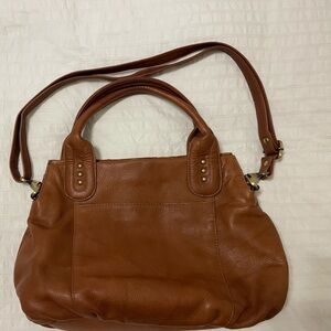 GREAT AMERICAN LEATHERWORKS- Brown
Leather Adjustable Crossbody Handbag